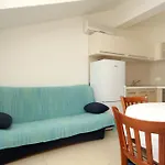 Apartments By The Sea Verunic, Dugi Otok - 8103 Apartman Veli Rat