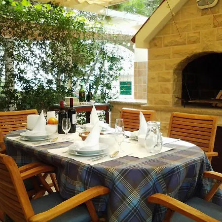 Apartment Apartments By The Sea Verunic, Dugi Otok - 8103 *