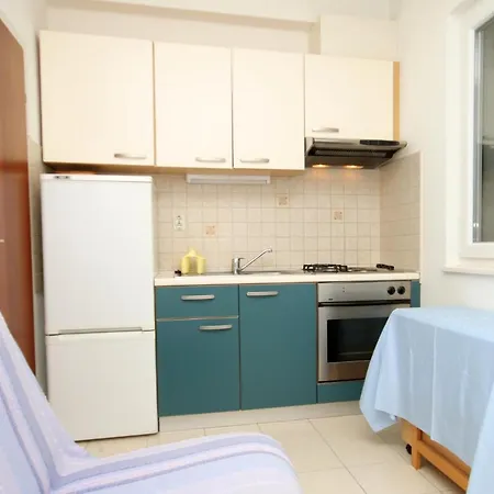 Apartments By The Sea Verunic, Dugi Otok - 8103