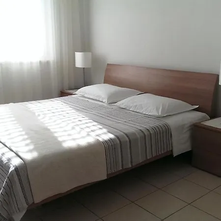 Apartments By The Sea Verunic, Dugi Otok - 8103 Apartment Veli Rat