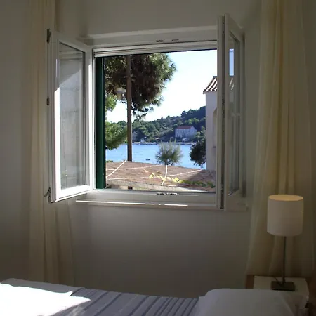 Apartments By The Sea Verunic, Dugi Otok - 8103