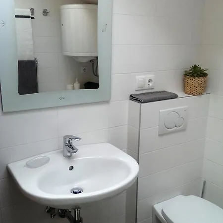 Apartment Apartments By The Sea Verunic, Dugi Otok - 8103 Veli Rat