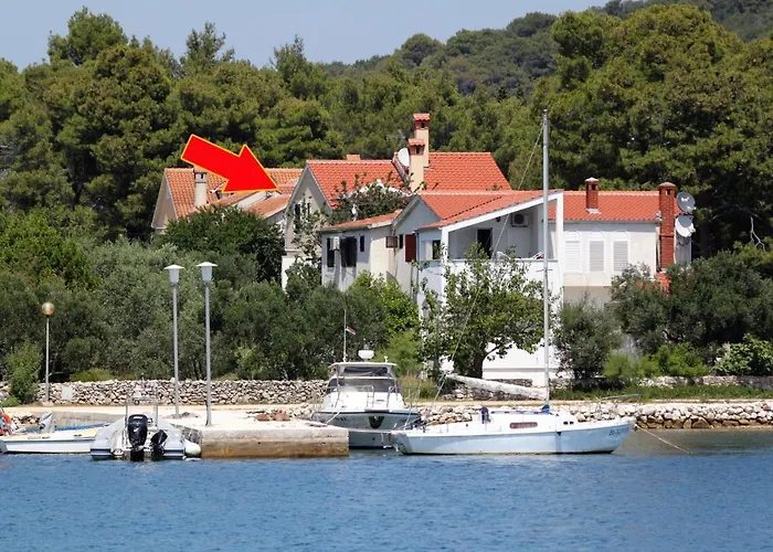 By The Sea Verunic, Dugi Otok - 8103 * Veli Rat