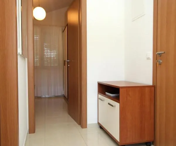 By The Sea Verunic, Dugi Otok - 8103 Apartamento Veli Rat