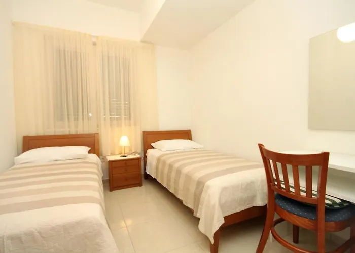 Appartement By The Sea Verunic, Dugi Otok - 8103