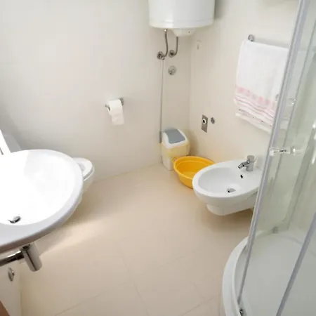 Apartments By The Sea Verunic, Dugi Otok - 8103 Lägenhet *