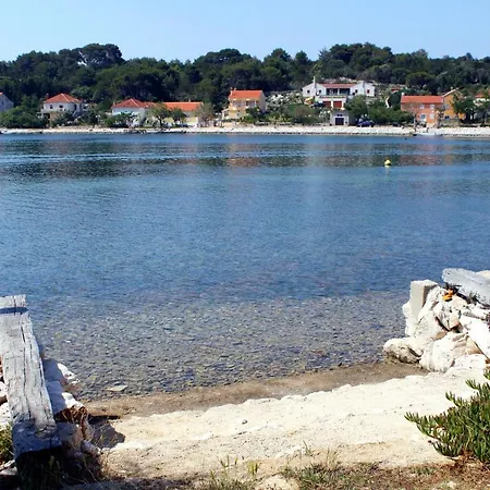 By The Sea Verunic, Dugi Otok - 8103 벨리 라트